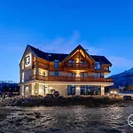 Tatra Suites Vila Himalaya Family Suite 101